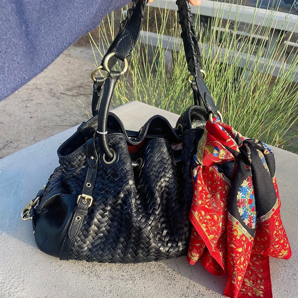 Cole haan Village weave bucket tote 🖤